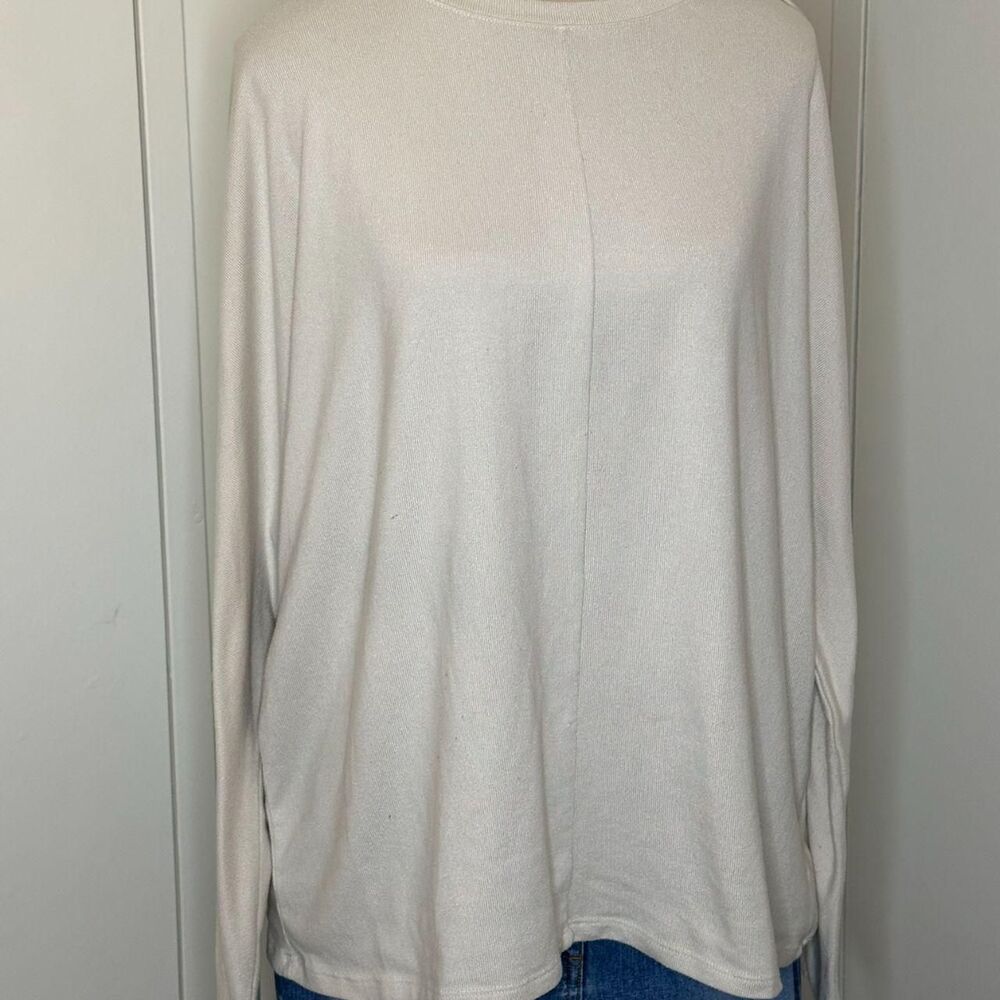 Time-and-tru Women's Cream and White Shirt